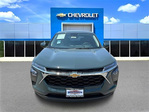 New 2025 Chevrolet Trax LS w/ LS Convenience Package image 8