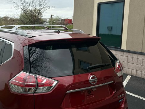 Used 2014 Nissan Rogue SV w/ SV Family Package image 13