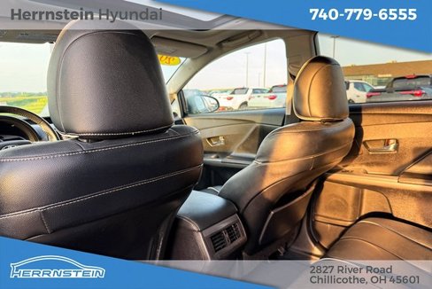 Used 2015 Toyota Venza Limited image 25