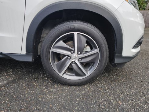 Used 2021 Honda HR-V EX image 9
