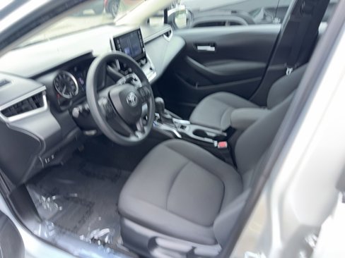 Used 2020 Toyota Corolla LE image 5