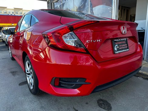 Used 2018 Honda Civic LX image 5