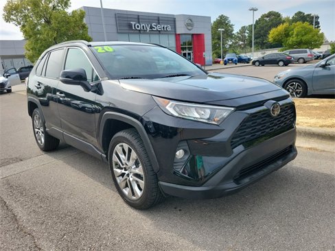 Used 2020 Toyota RAV4 XLE Premium image 1