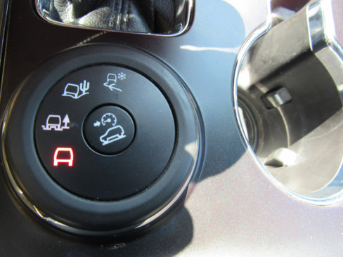 Used 2018 Ford Explorer XLT w/ Equipment Group 201A image 21