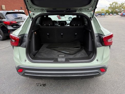 Used 2024 Chevrolet Trax RS w/ Driver Confidence Package image 36
