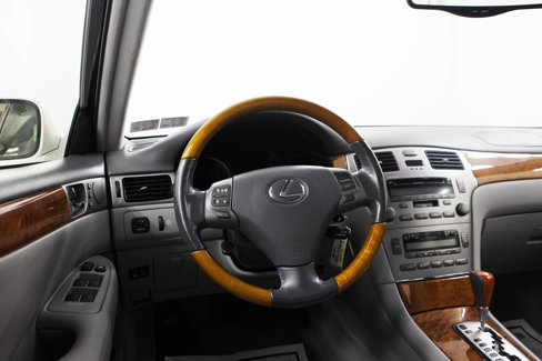 Used 2005 Lexus ES 330 image 16
