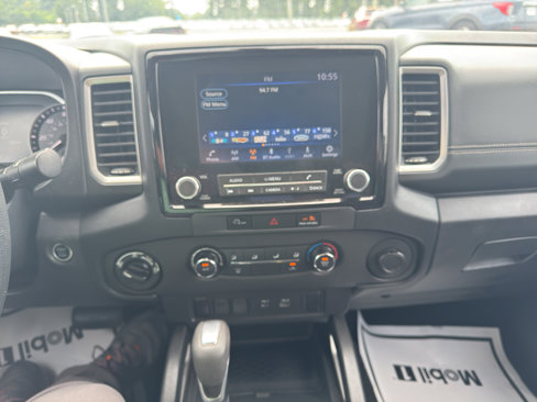 Used 2023 Nissan Frontier SV w/ Tow Package image 12