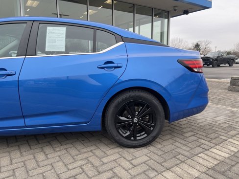 Used 2021 Nissan Sentra SV image 11