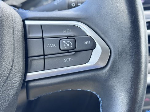 Certified 2022 Jeep Compass Latitude w/ Convenience Group image 33