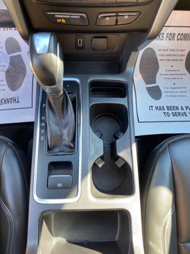 Used 2019 Ford Escape SEL image 25