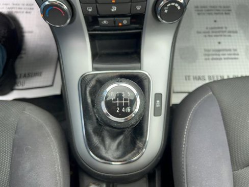 Used 2012 Chevrolet Cruze Eco image 24