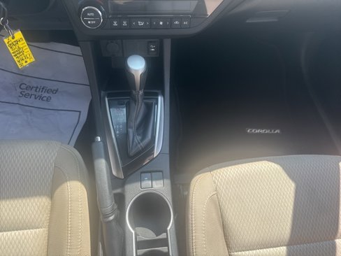 Used 2016 Toyota Corolla LE image 24