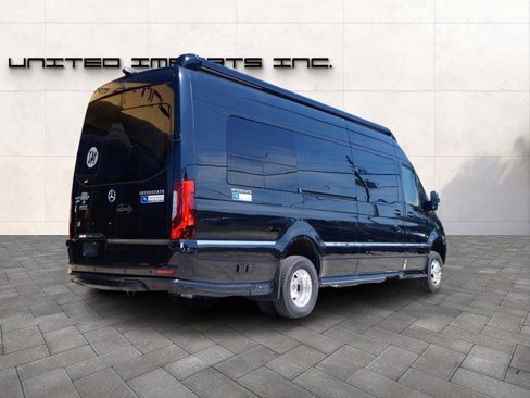 Used 2020 Mercedes-Benz Sprinter 3500 image 4