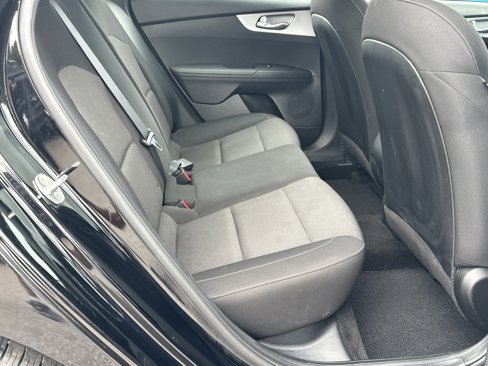 Used 2023 Kia Forte LXS image 15