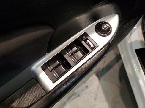 Used 2013 Chrysler 200 Touring image 19