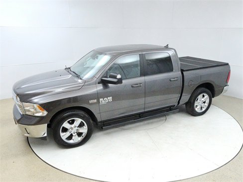 Used 2019 RAM 1500 Big Horn image 15
