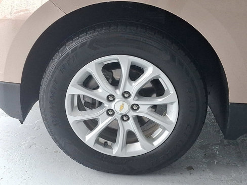Used 2019 Chevrolet Equinox LT image 8