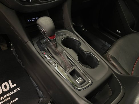 Used 2022 Chevrolet Equinox RS w/ RS Leather Package image 16