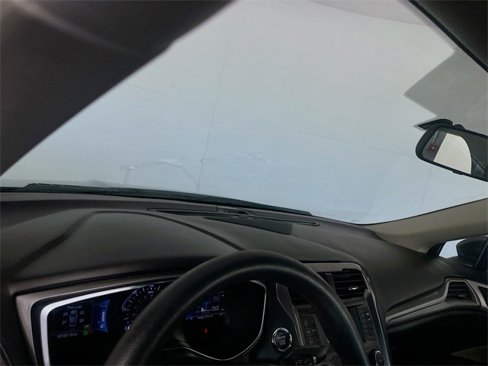 Used 2018 Ford Fusion S image 9