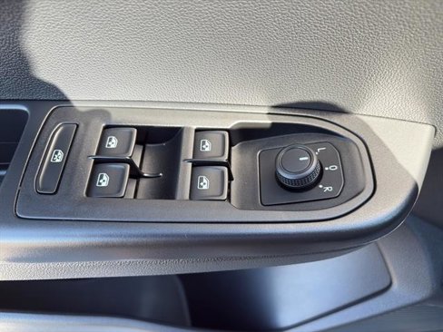 Certified 2023 Volkswagen Taos S image 14