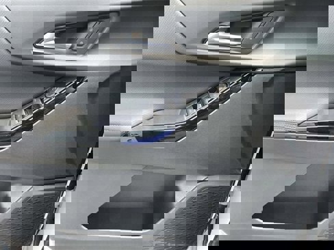 New 2026 Chevrolet Equinox LT w/ LPO, Floor Liner Package image 26