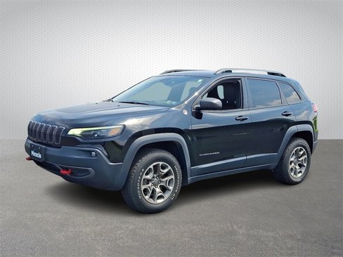Used 2021 Jeep Cherokee Trailhawk image 3