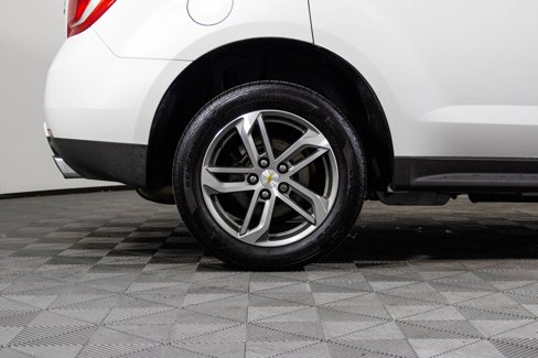 Used 2016 Chevrolet Equinox LTZ w/ Enhanced Convenience Package image 44
