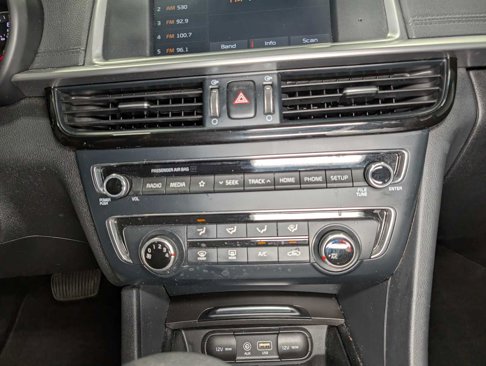 Used 2019 Kia Optima LX image 28