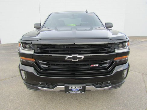 Used 2017 Chevrolet Silverado 1500 LT w/ All Star Edition image 4