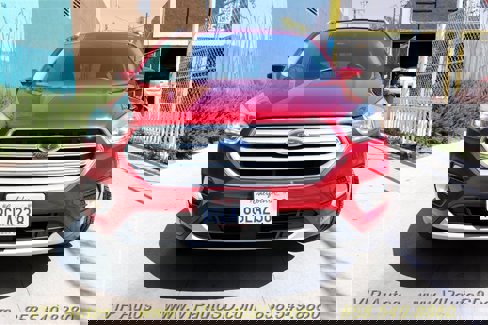 Used 2018 Ford Escape Titanium image 3