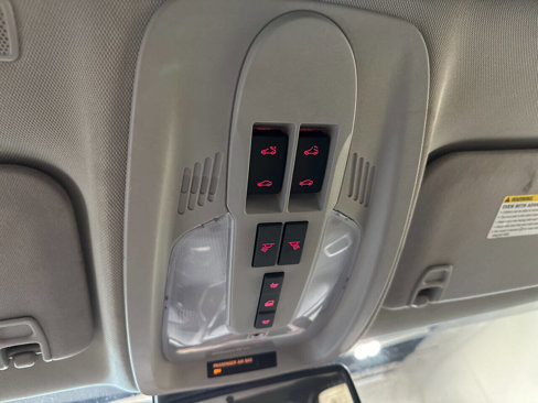 Used 2017 GMC Terrain SLE image 17
