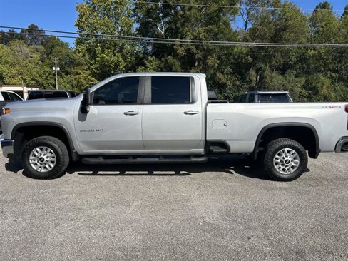 Used 2023 Chevrolet Silverado 2500 LT w/ Convenience Package image 3