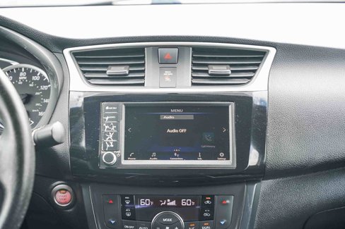 Used 2019 Nissan Sentra SV w/ Exterior Package image 14