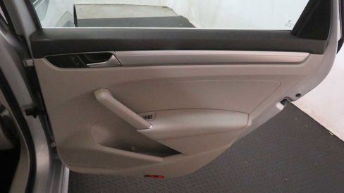 Used 2016 Volkswagen Passat 1.8T S w/ Lighting Package (P06) image 26