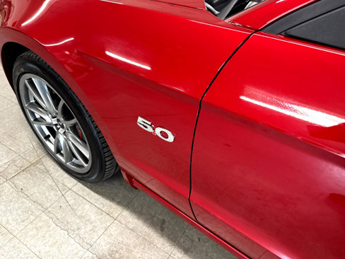 Used 2013 Ford Mustang GT Premium w/ Brembo Brake Pkg image 92