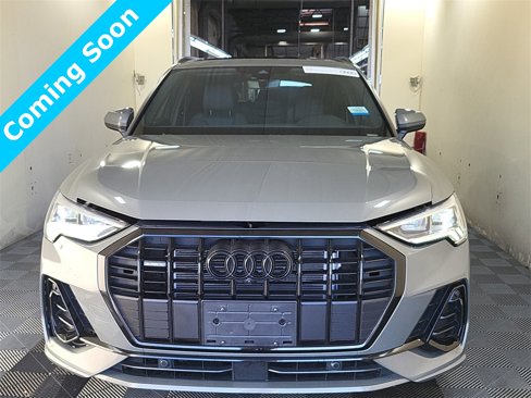 Used 2023 Audi Q3 2.0T Premium Plus w/ Premium Plus Package image 2