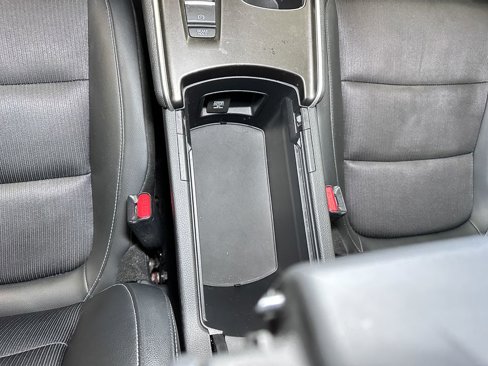 Used 2022 Honda Accord Sport image 40
