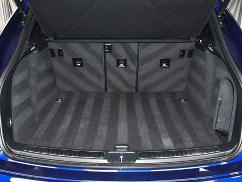 Used 2022 Porsche Macan image 64