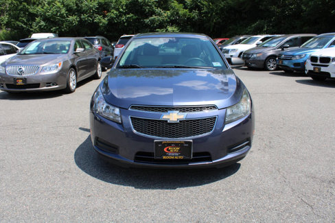 Used 2013 Chevrolet Cruze LS image 3