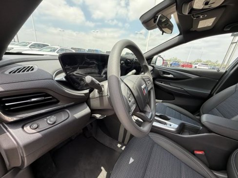 New 2025 Buick Envista Preferred image 16