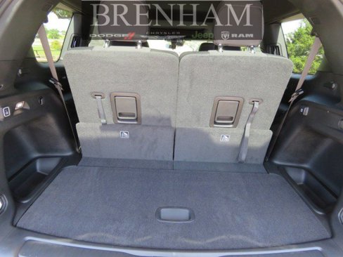 New 2025 Jeep Grand Cherokee L Laredo image 16