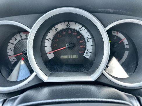 Used 2014 Toyota Tacoma PreRunner image 30