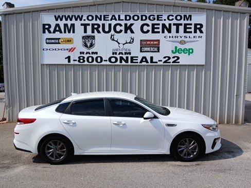 Used 2020 Kia Optima LX image 2