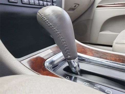 Used 2009 Buick LaCrosse CXL image 18