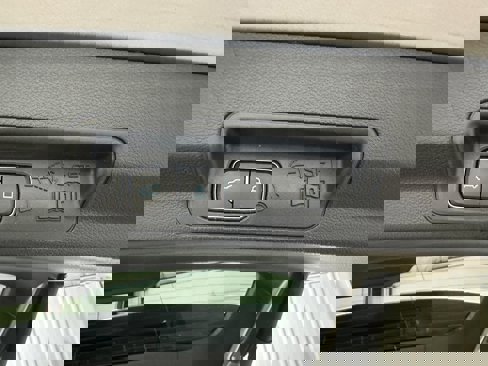 Certified 2020 Ford Explorer XLT w/ Equipment Group 202A image 30