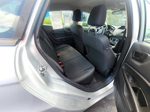 Used 2017 Ford Fiesta SE image 15
