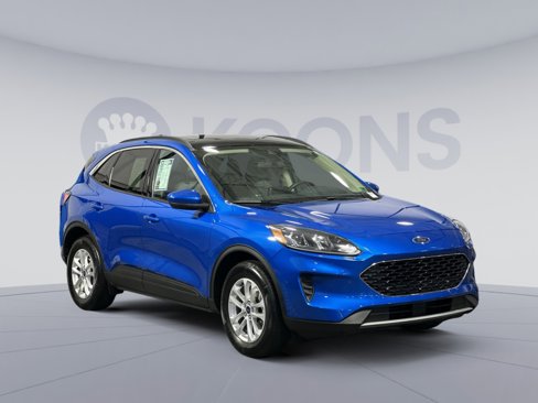 Used 2020 Ford Escape SE image 10