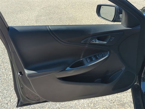 Certified 2022 Chevrolet Malibu LT w/ Leather Package image 22