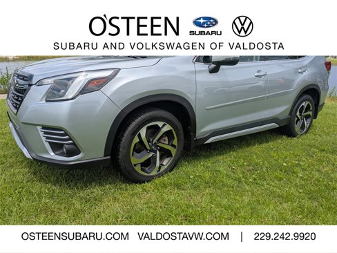 Used 2022 Subaru Forester Touring image 1