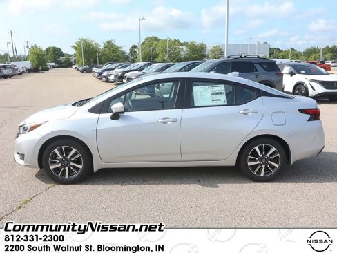 New 2025 Nissan Versa SV w/ Trunk Package image 3